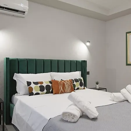 Chianu Pali - Guest 3* Agrigent