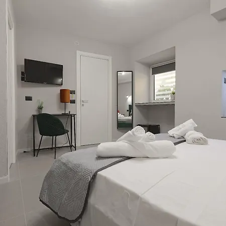 Chianu Pali - Guest 3* Agrigent